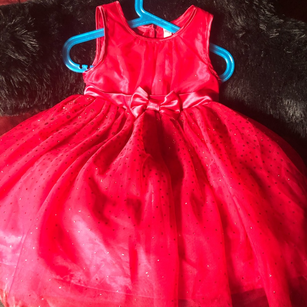 Girls size 4 red dress 💃❤️